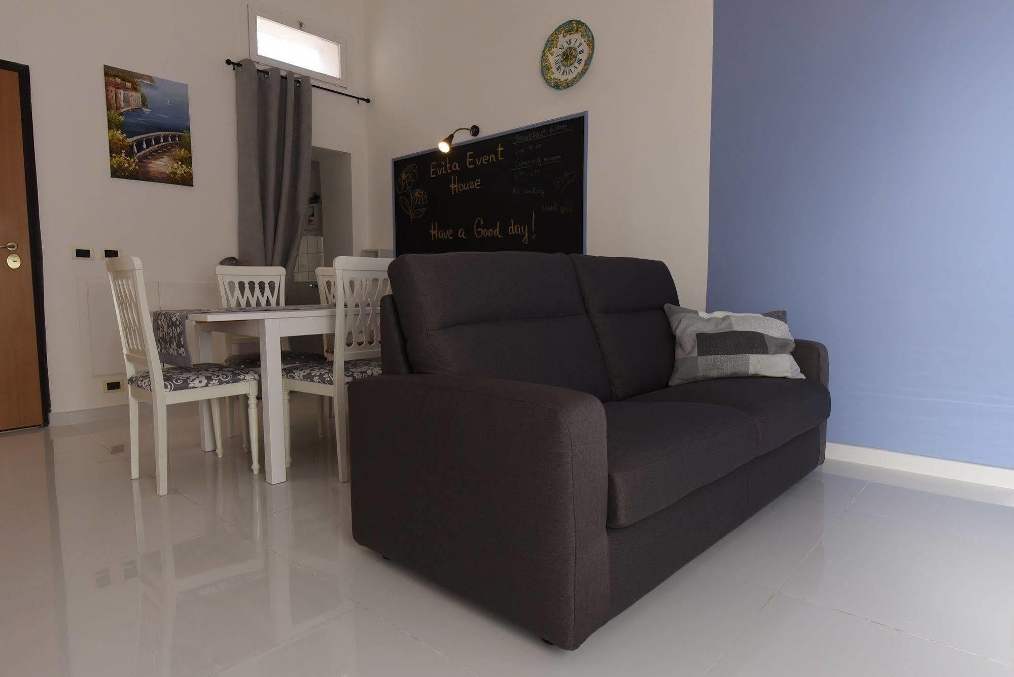 פומפיי Evita House B&B מראה חיצוני תמונה