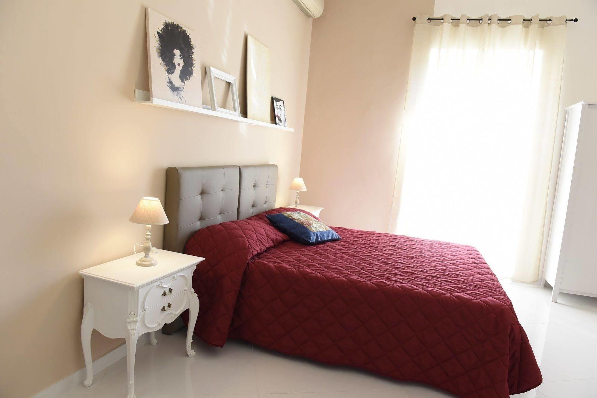 פומפיי Evita House B&B מראה חיצוני תמונה