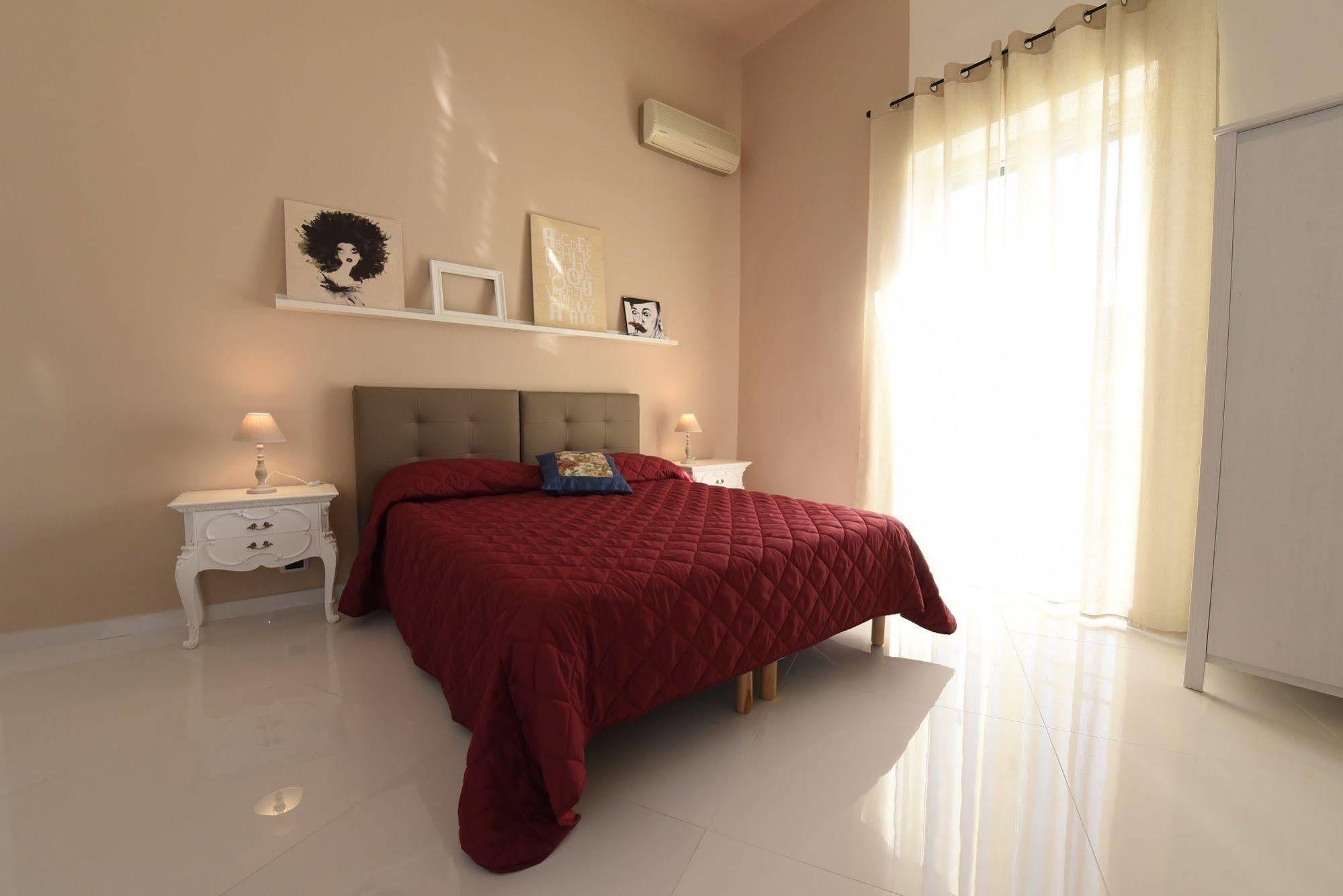 פומפיי Evita House B&B מראה חיצוני תמונה