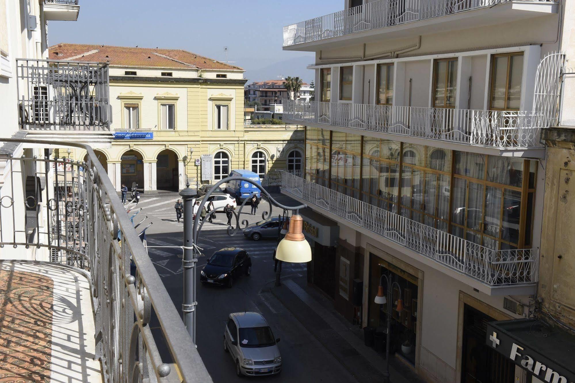 פומפיי Evita House B&B מראה חיצוני תמונה
